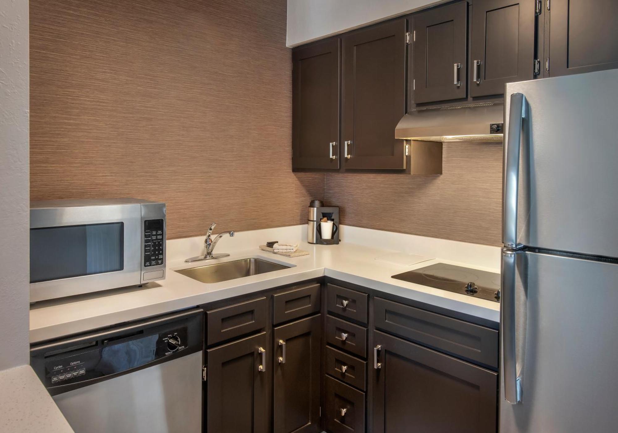 Residence Inn Hartford Manchester Bagian luar foto