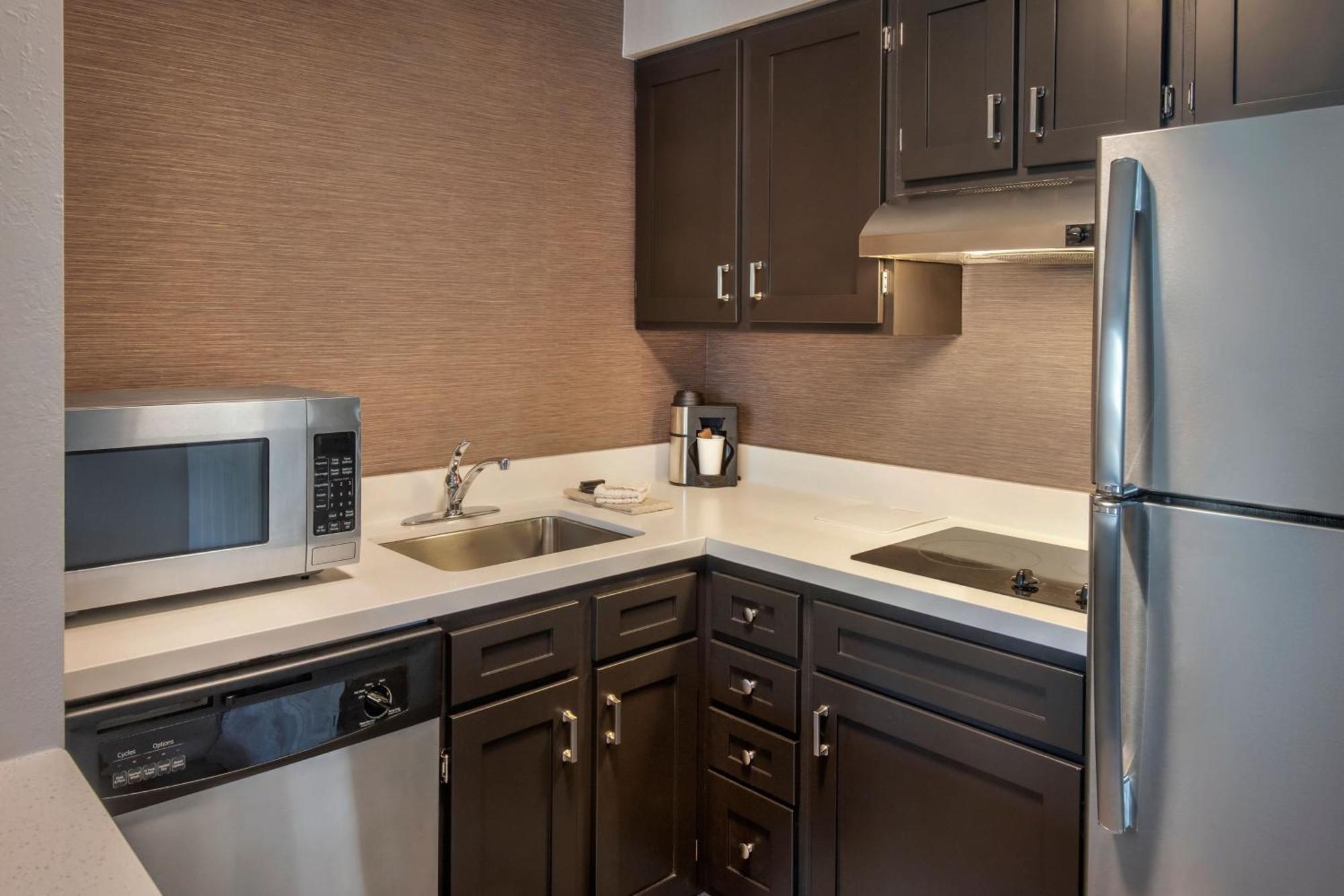Residence Inn Hartford Manchester Bagian luar foto